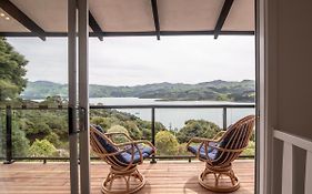 Kingfisher'S Perch - Takamatua Holiday Home